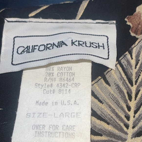 California Krush Women's Stylish Floral Leaf Black Scoop Neck Blouse, Size Large - Picture 5 of 6